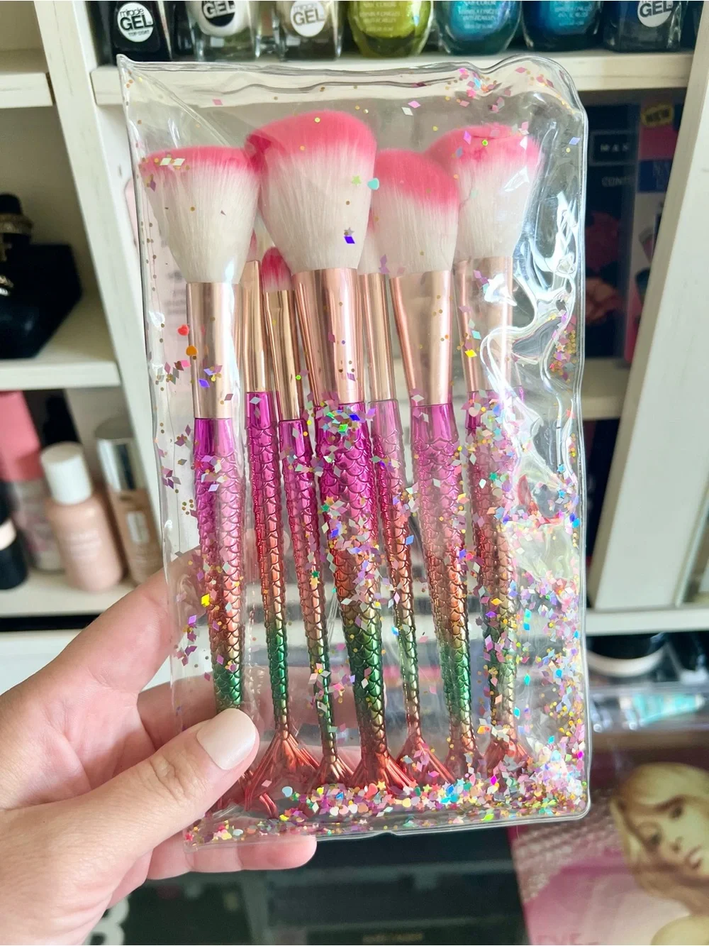7 Pc Mermaid Tail Makeup Brush Set Ombre Pink Green Cosmetic Tools Confetti NEW